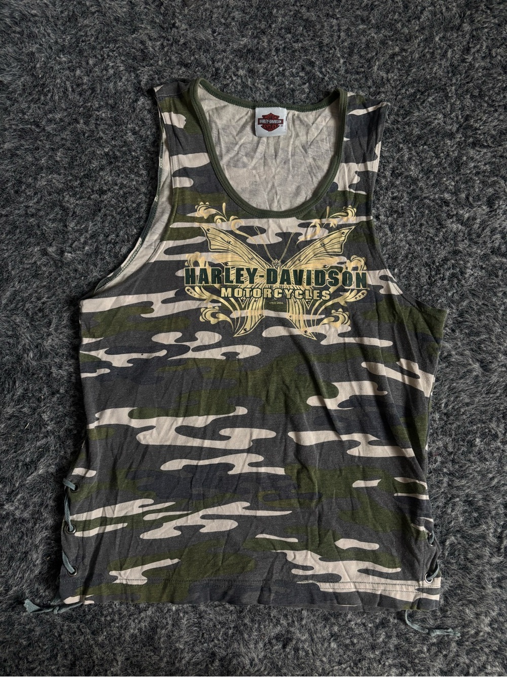 2006 Harley-Davidson Green Camo Tank with glittery Butterfly Logo